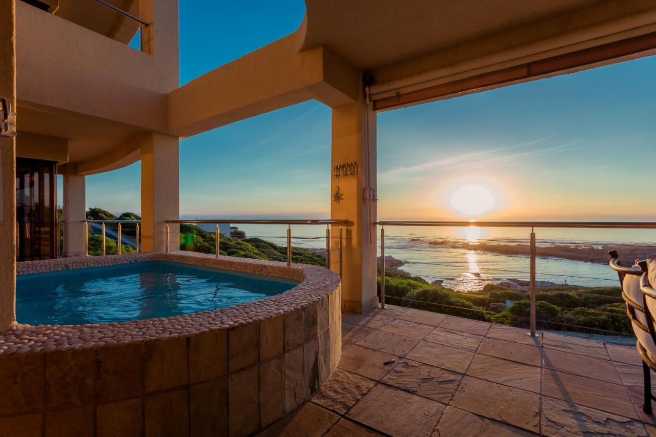 Whale Waters Self Catering Gansbaai Apartment De Kelders Luaran gambar