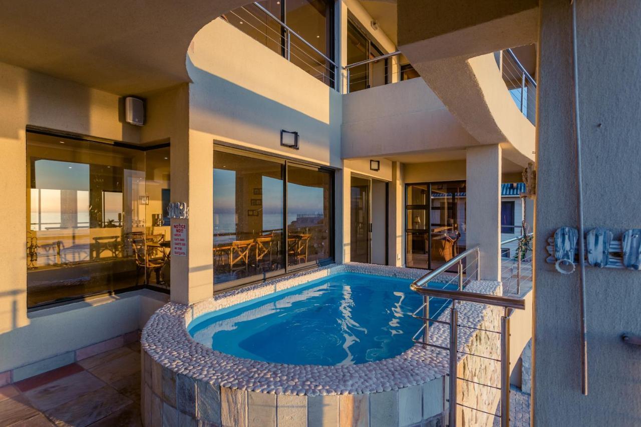 Whale Waters Self Catering Gansbaai Apartment De Kelders Luaran gambar