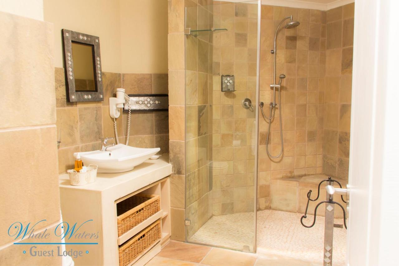Whale Waters Self Catering Gansbaai Apartment De Kelders Luaran gambar